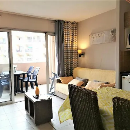 Studio Cannes La Bocca, 1 Piece, 4 Personnes - Fr-1-609-27 דירה