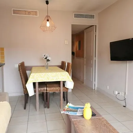 Studio Cannes La Bocca, 1 Piece, 4 Personnes - Fr-1-609-27 קאן